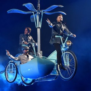 take-that-in-concert--1430211911-custom-0